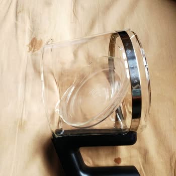 Arzum Cam Demlik Kırıldı