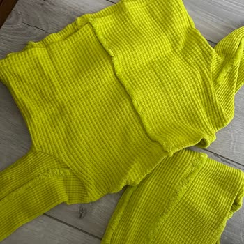 B&G Store Takım Aldım Ve Formu Bozuldu, Rengi Değişti