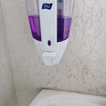 Titiz Plastik Sıvı Sabunluk Ta Arızalı Ürün