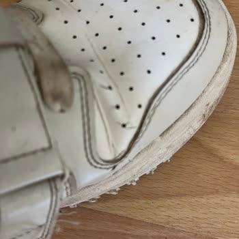 Bershka'dan Alınan Dayanıksız Ayakkabı