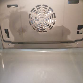 Bosch Fırın Temizleme Sonrası Leke Bırakıyor