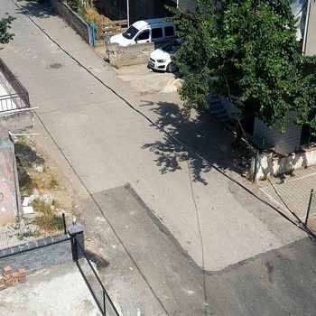 Pendik Belediyesi Sokak Temizliği Ve Çöp Toplama Hizmetleri İlgisiz