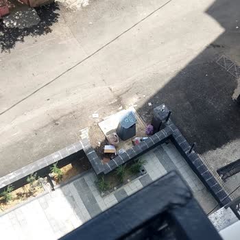 Pendik Belediyesi Sokak Temizliği Ve Çöp Toplama Hizmetleri İlgisiz