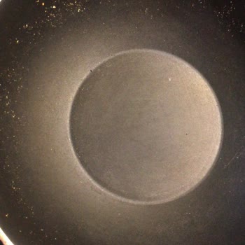 Kahramanlar Madeni Eşya Tava İçi Soyuldu