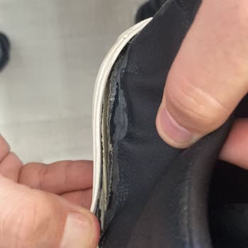 Zara'dan Aldığım Ayakkabılar Hızla Yırtıldı