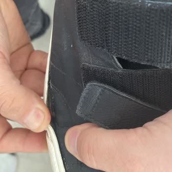 Zara'dan Aldığım Ayakkabılar Hızla Yırtıldı