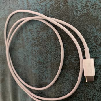 Isparta Vatan Bilgisayar' Dan Aldığım Apple Kablosu Sahte Çıktı!