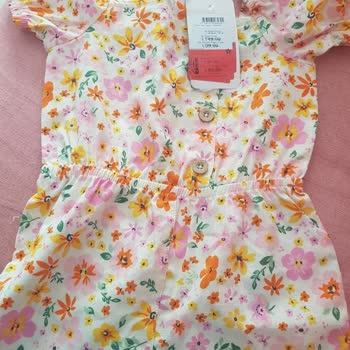 LCW'den Aldığım Tulum İki Kolunun Altı Da Tamamen Sökük Geldi.