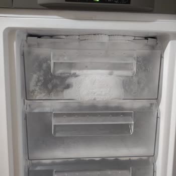 Uğur Soğutma Ued 7245 Dtkı A++ Derin Dondurucu Çalışmıyor!