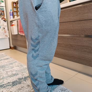 Trendyol Hummel Legacy Tapered Eşofman Altı İçi Aşırı Pamuk Döküyor