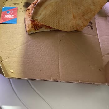 Domino's Pizza Pizzalar Hatalı Geliyor