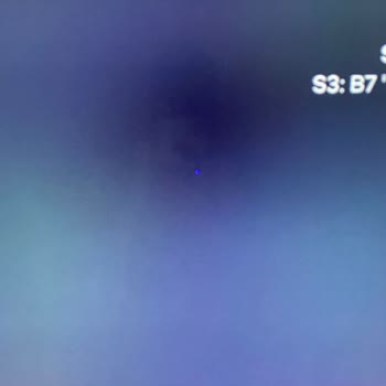 Vestel Ekranda Yeşil Renkte Bir Nokta Var