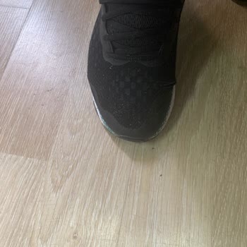 SuperStep Under Armour Ayakkabı Yırtılma Sorunu