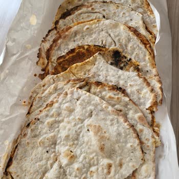 Konya Kule Site Tatlıses Lahmacun İşletmesinin Yapamadığı Lahmacun