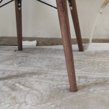 Morkese Home Consept Yemek Masası Ayağı Kırık Geldi