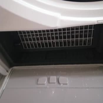 Electrolux EW8H2966IZ Kurutma Makinem Suyun Tamamını Altına Veriyor