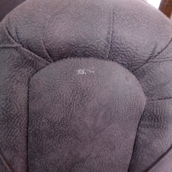 Özşanal Koltuk Kolu Defolu Resmen Matkap Deliği Var