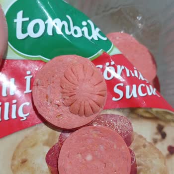 BİM Sucuk Değil Salam