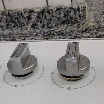 Arçelik Ankastre Cam Ocak Düğmelerinde Çatlama Gerçekleşti