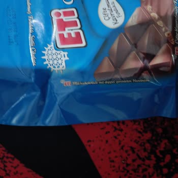 Eti Çikolata İçinden Kurtçuklar Çıktı