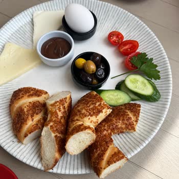 Bahçelievler Belediyesi Yenibosna Kuleli Sosyal Tesisleri Yetersiz Hizmeti