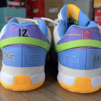 Sneakerstr.com Orijinal Fiyatına Sahte Ayakkabı