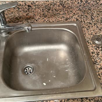 Saygın Temizlik Şirketi Hizmetinden Memnun Kalmadım