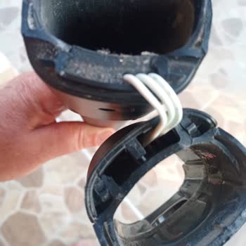 Philips Ev Aletleri XC8349/0 Şarjlı Dikey Süpürge Garanti Şikayeti