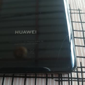 KVK Huawei Nova 9 Ekran Sararması
