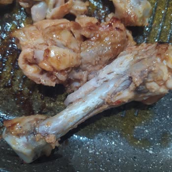 Nercan Et Nercan'dan Tavuk Pirzola Yerine Tavuk Baget Verildi