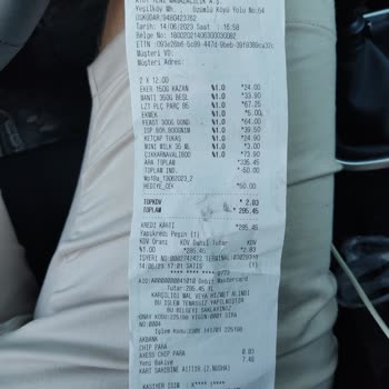 A101 Kasiyer Yanlış Bilgi Veriyor