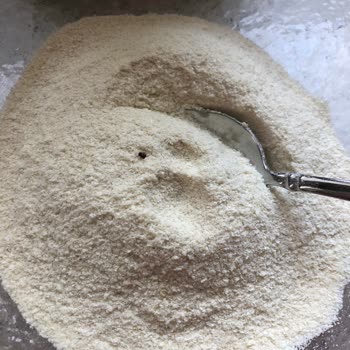 Hero Baby Mamasından Taş Çıktı