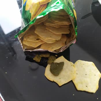 Ülker Çizi Çıtır Atıştırmalık Paketinin İçinden Yabancı Cisim Çıktı.