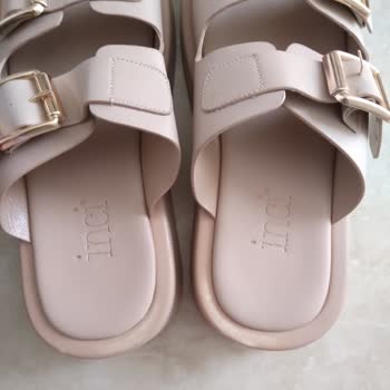 FLO Ayakkabı İnci Terlik sorunu