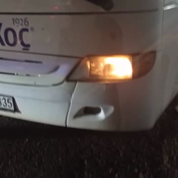 Kamil Koç Seyahat Firmasının Otobüslerinin Cam Çerçeve İndirmek