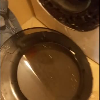 Arçelik Çamaşır Makinesi Kendini Parçaladı