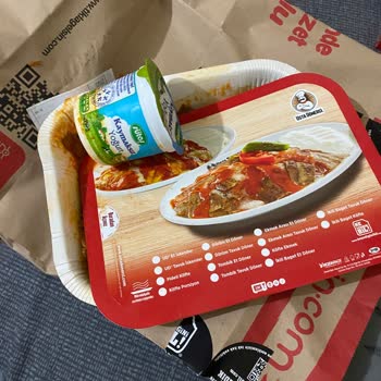 Usta Dönerci'den Yemek Söyledim, Ama Değişim İsteğim Reddedildi