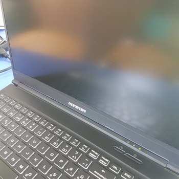 Monster Notebook Abra A5 Bilgisayarım Bozuldu Ve Servis Hizmeti Yetersiz Kaldı