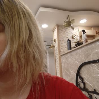 Sedat Güler Kuaför (İzmir) Kaynak Takım İşlemi