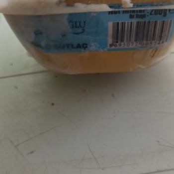 BİM Osmanoğlu Fırın Sütlaç Bozuk Çıkıyor