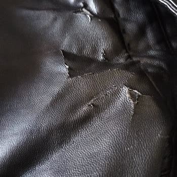 Bigazzi Montun Yüzeyinde Oluşan Deri Dökülmeleri.