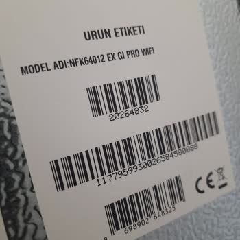 Ek