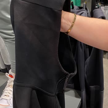 Nike Ceket 2 Ayda Soldu