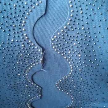 Modanisa Abiye Elbisemde Kesim Hataları Var