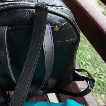 Pierre Cardin Çanta Sapı Kopuyor