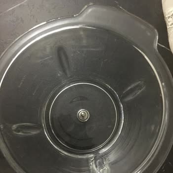 Korkmaz Mutfak Eşyaları Korkmaz Pro Magic 4 Bıçaklı Cam Hazne Kendiliğinden Çatladı