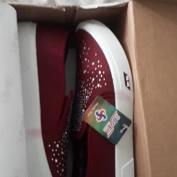 Privilegeshoes_ (Instagram) Sipariş Verdik Ayakkabılar Yanlış Geldi