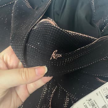 Adil Işık Group Adil Işıktan Aldığım Elbise Hatalı