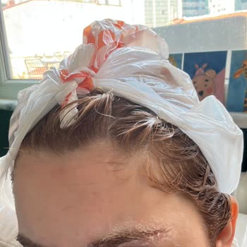 Palette Saçımı Pembe Yaptı