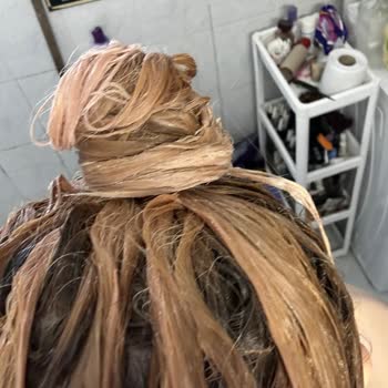 Palette Saçımı Pembe Yaptı